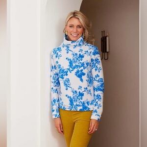 Dudley Stephens x Mestiza Chinoiserie Park Slope Turtleneck in Vello Fleece